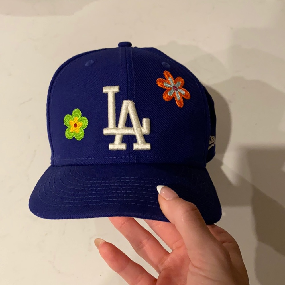 Floral Dodgers Fitted Cap 7 1/4